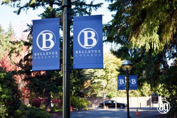 bellevue-college-pole-banners-36_gallery