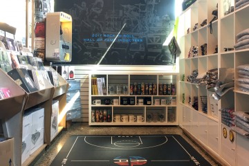 AlphaGraphics-Seattle-floor-graphics-installation-01-1