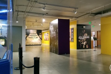 NAAM-jimi-hendrix-exhibit-install-092_gallery