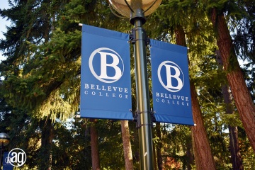 bellevue-college-pole-banners-38_gallery