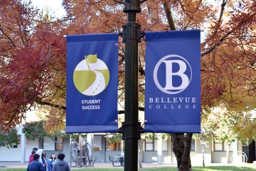 bellevue-college-pole-banners-61_gallery
