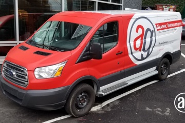 AlphaGraphics-Seattle-vehicle-wraps-installation-02-1