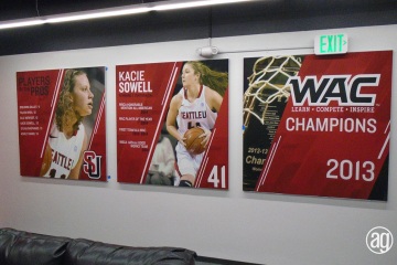 AlphaGraphics-Seattle-wall-graphic-installation-120-1