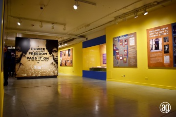 NAAM-jimi-hendrix-exhibit-install-086_gallery