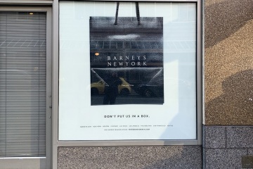 id0297g-mad-mar-barneys-03_gallery